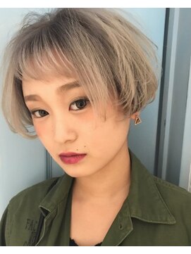 ジーナ(XENA) オン眉ホワイトマッシュ