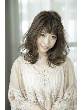 ルルディ バイ アフロディーテ銀座(luludi by APHRODITE) グレージュカラー/シルキーベージュ/斜めバング/銀座/髪質改善