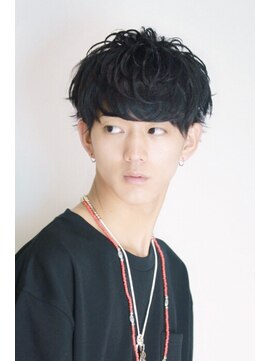 ヘアスペース リズム グリーン(Hair space Rizm green) ショートマッシュ