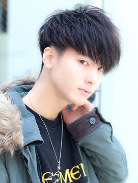 リップス 池袋(LIPPS) ソフトツーブロックフェザーマッシュ トランクスヘア西川