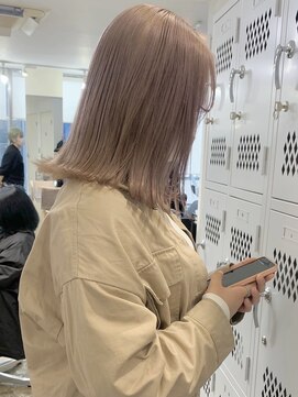 サンク 原宿 表参道(cinq) ミルクティーベージュダブルカラーインナーカラーケアブリーチ