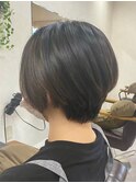 大人可愛い20代30代40代黒髪前下がりショートボブ丸みショート◎