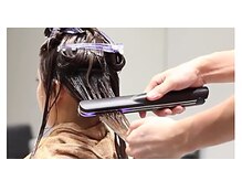 施術時間は約5分とタッピングに比べてかかる時間も大幅に短く、より高いトリートメント効果が得られます。