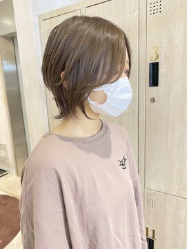 ユーフォリア 銀座(Euphoria) ウルフ/ウルフカット/ ウルフボブ/ベージュカラー担当岩崎