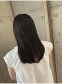 大人可愛いストレート　暗髪　オリーブアッシュ　おおたかの森