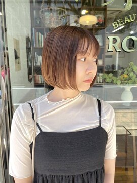 ロジエ(ROSIER) あごラインショートボブ