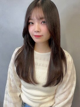 アイユー(ii+U) ワンカール　ニュアンスカラー　レイヤーロング