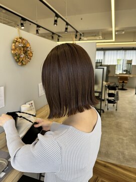 リジー(Litzy) 外ハネラインボブスタイル【三國麗奈】