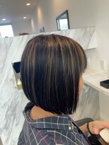 ヘアーデザイン シーベル(HAIR DESIGN SEA BELLE)&nbsp;前下がり肩上ボブ×6枚表面ハイライト by谷口