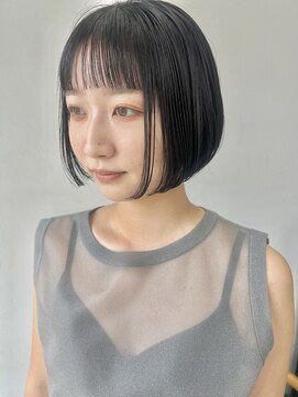 ヘアー アイス 御器所本店(HAIR ICI) 20代30代大人可愛いダークグレーアッシュくびれボブ耳掛け透明感