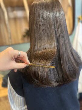 ハチ(.hachi) 艶髪 カラー