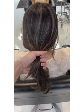 シャンプーボーイエイムス(SHAMPOO BOY aims) ハイライト/バレイヤージュ