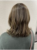 ハイライトカラー＊オリーブグレージュ