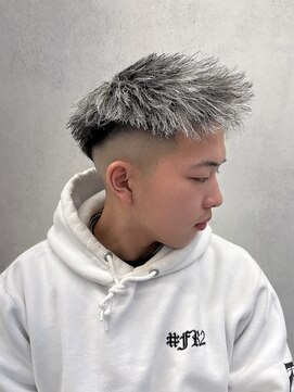 ルースト 西院店(ROOST) ツイストホワイトハイライト