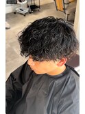 波巻きパーマ　刈り上げマッシュ