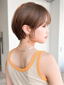 おくれ毛ショートココアベージュ前髪カット_F21055