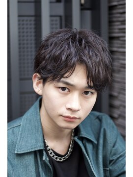 ヴェイン 渋谷(vain) メンズ波巻きナチュラルパーマ束感清潔感k