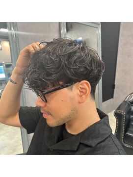 リッチブランドアンドコー(Rich Brand&Co) 七三フェード ビジネスマン メンズカット フェードカット