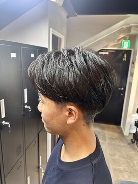 エスト ヘアー マール 横浜店(est hair mar) 毛流れ短髪ショート
