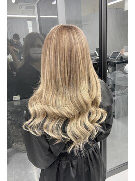 リア 大阪梅田(Ria) ～ベージュカラー　シールエクステ～ 【Ria 大阪 梅田】