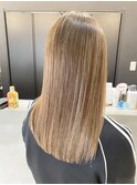 透明感抜群シナモンベージュ