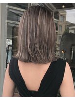 ヨロ 小岩(YOLO) ハイライトグラデーションカラーオージュアダブルカラー白髪染め