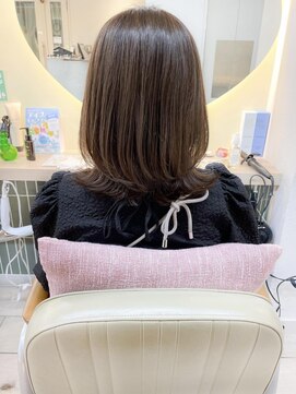 テトラ バイ ネオリーブ 横浜西口店(tetra by neolive) ミディアムレイヤー！くびれヘア