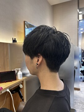 ウイバイファースト(u'i by first) 実はアシメ