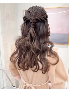 ローウェ 渋谷(Louwe) ふわっとお呼ばれヘア♪《misaki》