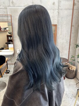 ノイ(noii) 淡めターコイズブルー