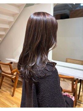 ルームヒゴバシ(room higobashi) レイヤーカット艶々ブラウン