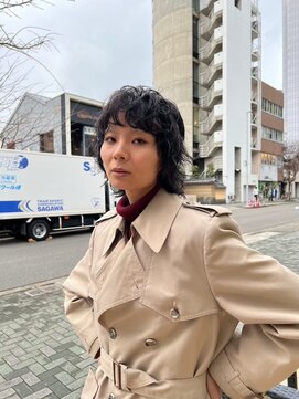 クララ サカエ(CLALA Sakae LA.DONNA group) ショートウルフ+パーマスタイル