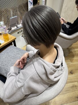 フィゼル あべのルシアス店(Aujua fizelle) グレージュ