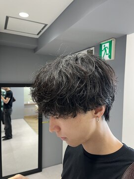 アレス バイ シカ 神戸三宮元町店(ALLES by Cica) 緩めのシャドウパーマ