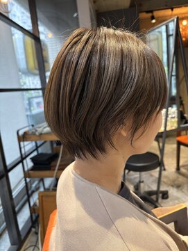 インス(ensue) 似合わせ◎30代40代小顔ひし形ショートボブ髪質改善