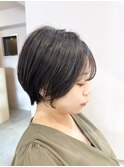 大人可愛い30代40代50代前下がりショートボブ丸みショート