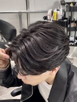 オーバル ジングウマエ(OVARL jingumae)&nbsp;フェザーパーマセンターパートシャドウパーマサーフカール