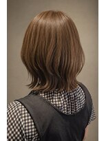 ヴェルマ 江坂店(varma)&nbsp;外はねミディアム×まろやかベージュ