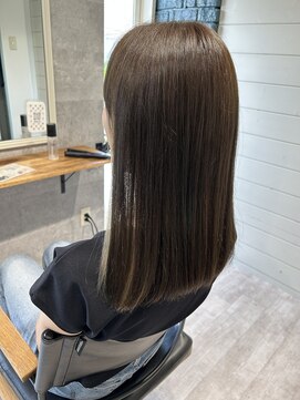 リースリー(Re.3 connecting beauty) オリーブグレージュ