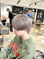 ザ オーダー(THE ORDER)&nbsp;グレージュカラーメンズハイトーンカラーマッシュウルフヘア