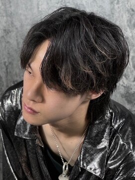 プレミアムバーバー 表参道店(PREMIUM BARBER produce by HIRO GINZA) センターパートウルフ