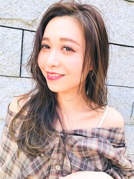 ティア 高知店(TIA) ナチュラルストレート_アッシュブラウン