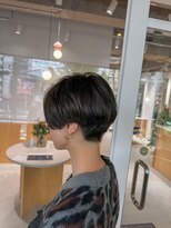 ワッカ(wacca)&nbsp;ショート　小顔ショート　丸み　ハンサムショート