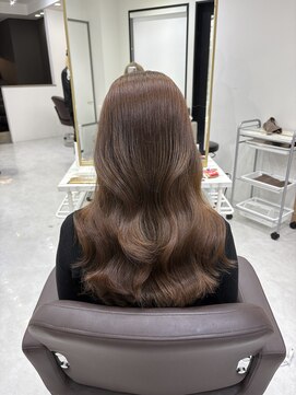 アイズ 横浜(IS) 【JUNKI指名】ミルクティーブラウン/ブリーチなし/横浜