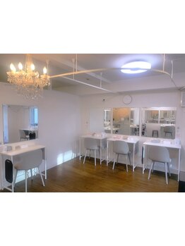 【最後まで一人のスタッフが対応】知る人ぞ知る技術☆ヘアセット専門店だからトレンドに敏感〈銀座/新橋〉