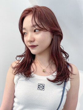 アイティーバイアルバム 北千住店(IT by ALBUM) 韓国ヘアロングチェリーブラウンくびれヘア_ba529151