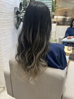 ステアケース 武蔵小杉店(stair:case) グラデーションカラー