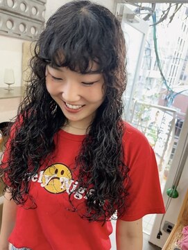 フィン(fin,) fin, ケアブリーチカラー/ハイトーン/ダブルカラー/パーマ/天神