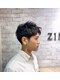 ジーナ(ZINA)の写真/《デキるメンズは身嗜みから》オフでもキマるビジネスメンズヘアは【ZINA】で!