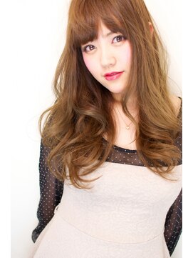 オーガスト ヘア ネイル(AUGUST hair nail) とろける質感！ふんわりロングカール